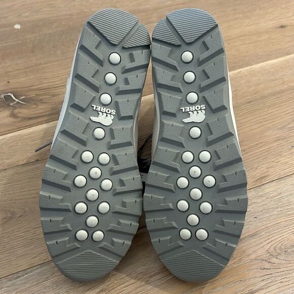 New Sorel Fawn Whitney Short Lace Waterproof Boots temp rating: -25°F/-32°C - Picture 5 of 5